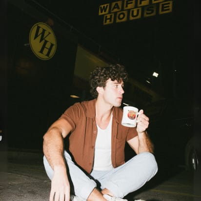 Xander Ward | Music Licensing | Musicbed